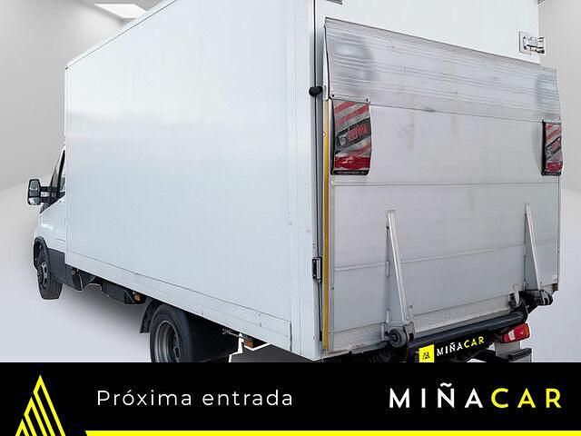 Usado Iveco Daily 156 CV (114 kW) 2023 Blanco Monovolumen