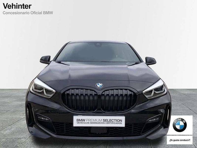 Usado BMW 118 150 CV (110 kW) 2023 Negro Utilitario