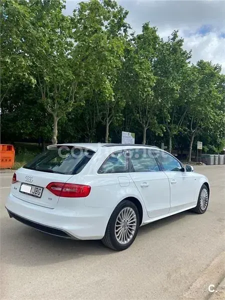 Usado Audi A4 S-Line 150 CV (110 kW) 2014 Blanco Familiar