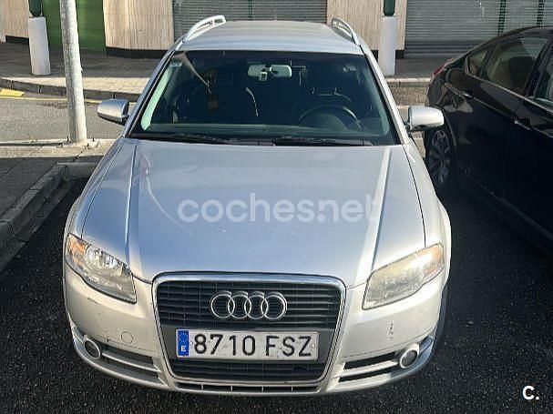 Usado Audi A4 140 CV (102 kW) 2007 Gris / plata Familiar