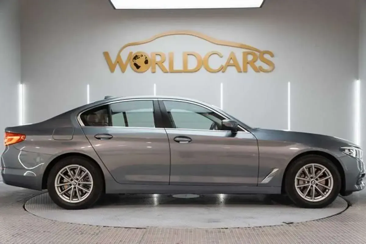 Usado BMW 530e iPerformance 252 CV (185 kW) 2019 Gris Berlina