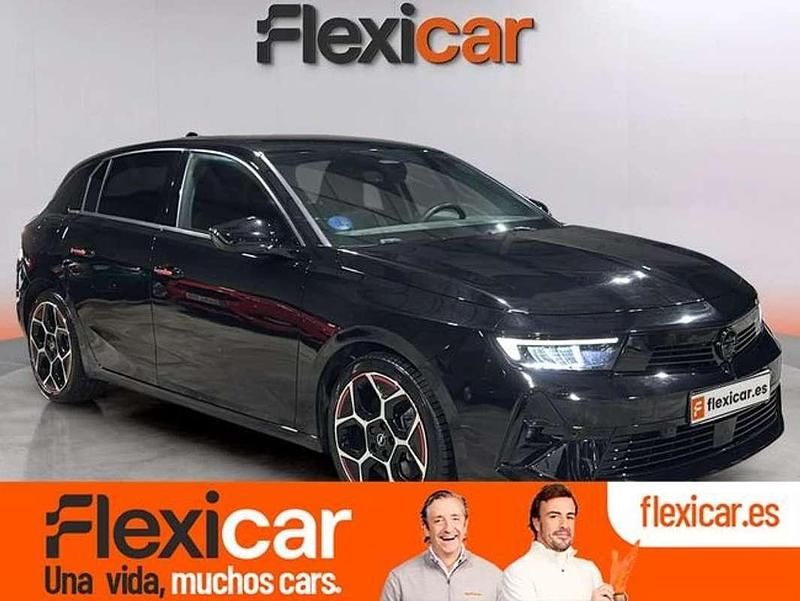 Negro Usado 2022 Opel Astra Berlina | 17.990 € (Super precio) - Imagen 1/4