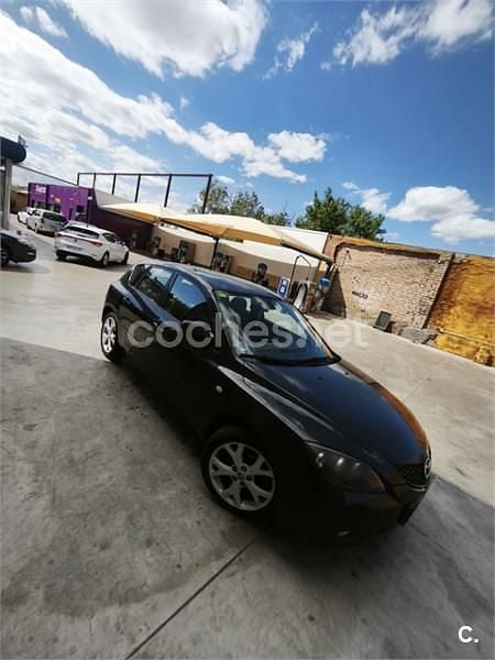 Usado Mazda 3 Active 109 CV (80 kW) 2007 Negro Berlina