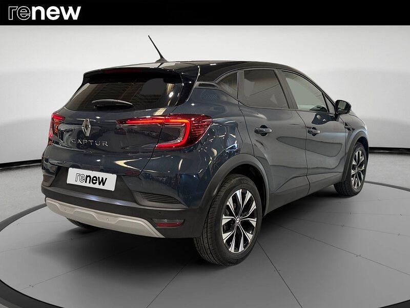 Usado Renault Captur Equilibre 100 HP (73 kW) 2023 Azul SUV