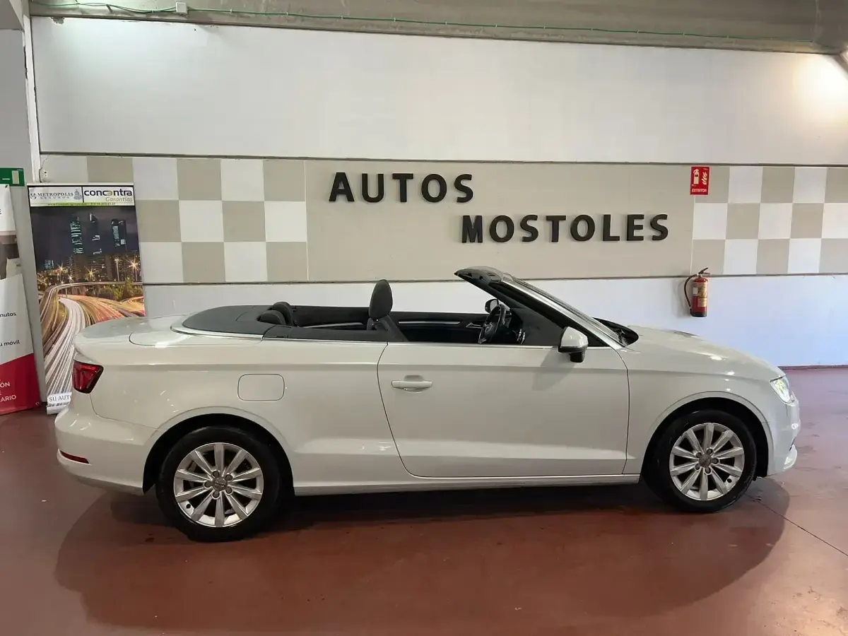 Usado Audi A3 Cabriolet Attraction 150 CV (110 kW) 2014 Descapotable