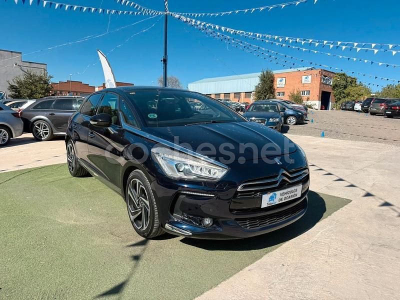 Negro Usado 2018 DS Automobiles DS5 Utilitario | 13.999 € (Precio justo) - Imagen 1/4