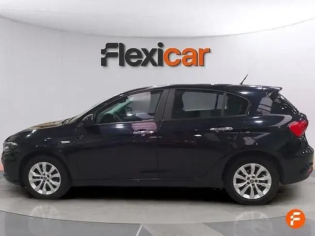Usado Fiat Tipo Easy 95 HP (69 kW) 2017 Preto