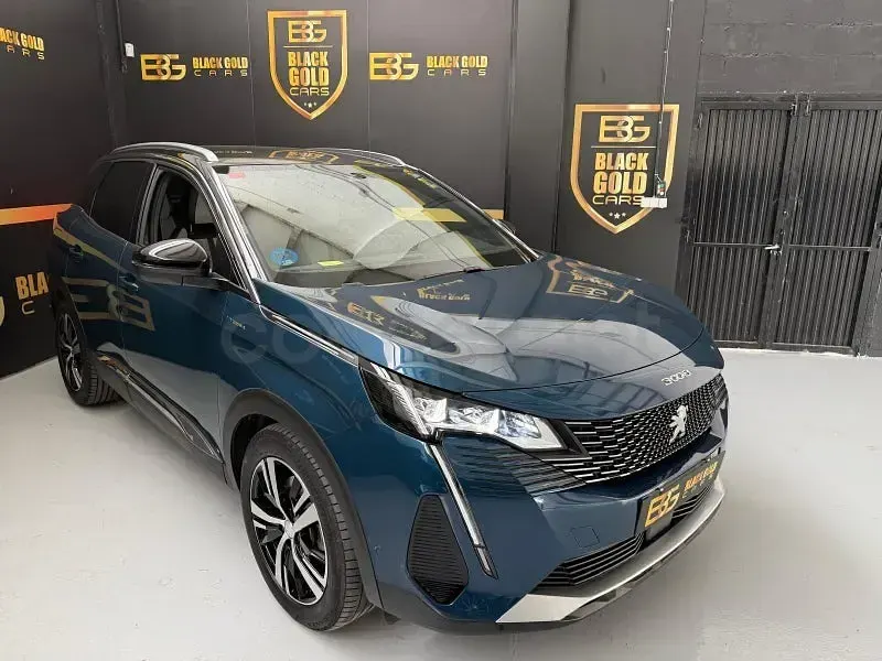 Usado Peugeot 3008 GT 300 CV (220 kW) 2021 Azul SUV