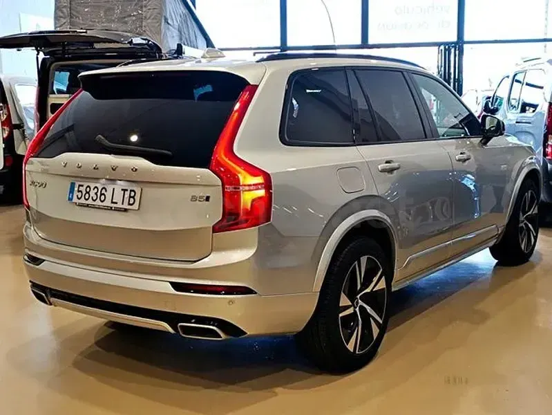 Usado Volvo XC90 R-Design 235 CV (172 kW) 2021 Gris / plata SUV