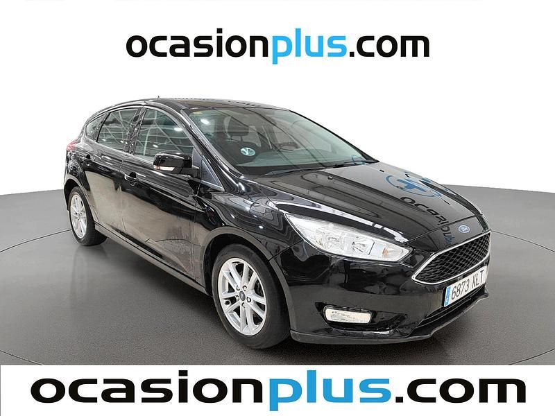 Usado Ford Focus Trend+ 125 CV (91 kW) 2018 Negro