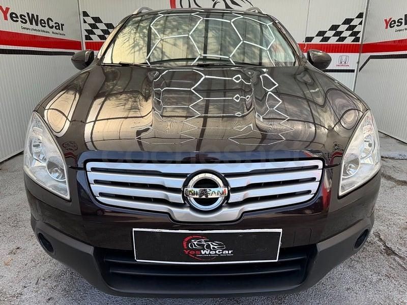 Usado Nissan Qashqai +2 Premium Edition 106 CV (77 kW) 2009 Violeta / lila SUV