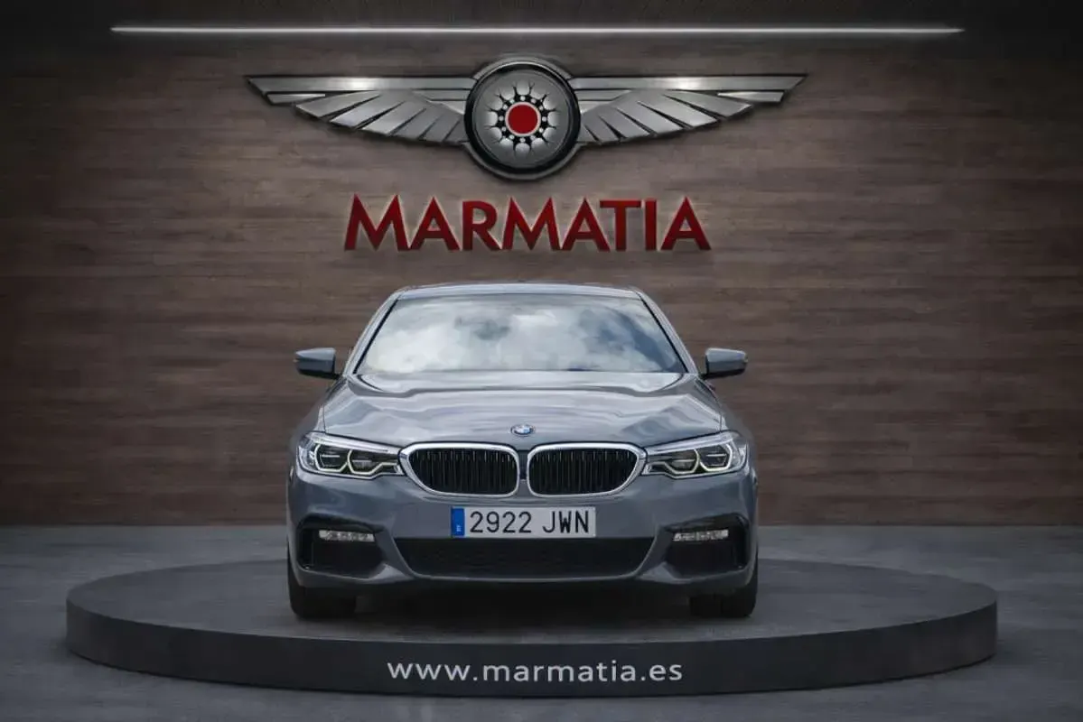 Usado BMW 530 Executive 265 CV (194 kW) 2017 Gris / plata Berlina