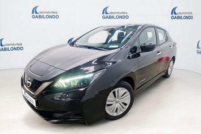 Usado Nissan Leaf Acenta 110 kW (150 CV) 2019 Negro Utilitario