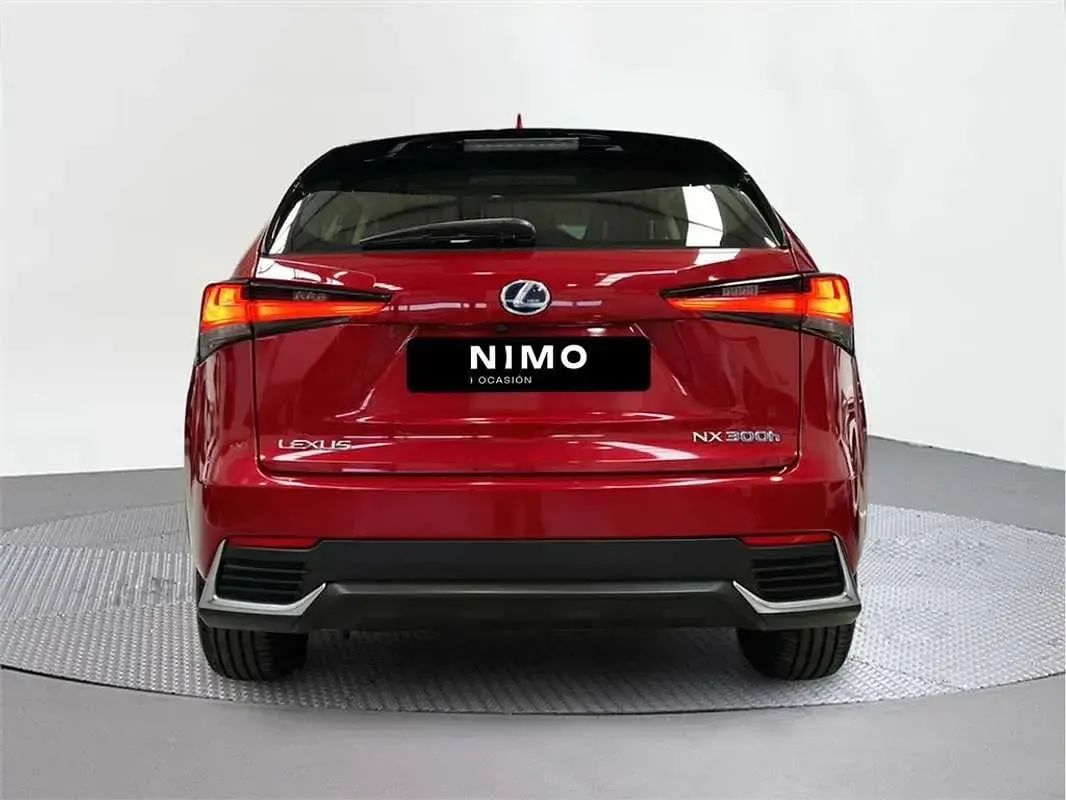 Usado Lexus NX300h Business Edition 197 CV (144 kW) 2017 SUV