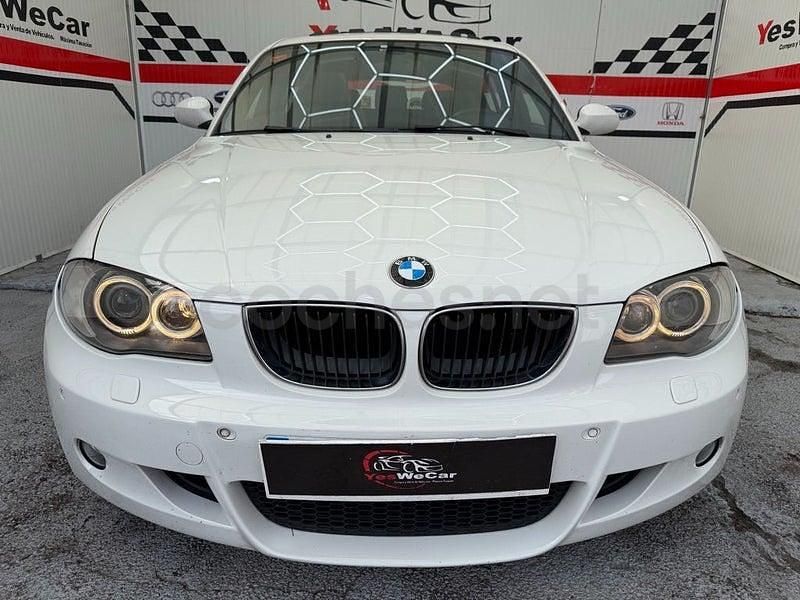Usado BMW 118 Sport Line 143 CV (105 kW) 2007 Blanco Utilitario