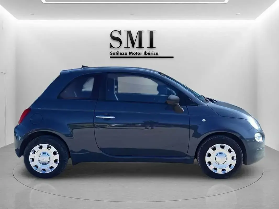 Usado Fiat 500 71 CV (52 kW) 2021 Gris Utilitario