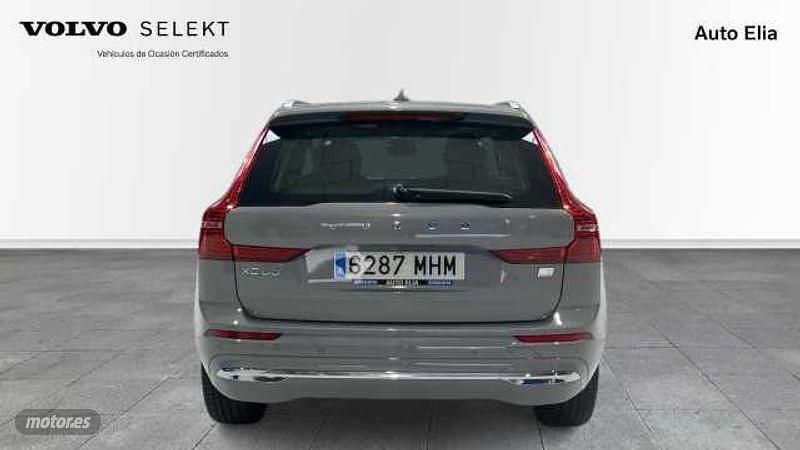 Usado Volvo XC60 Core 2023 Gris SUV