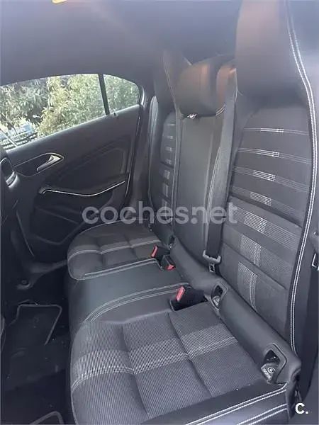 Usado Mercedes A220 177 CV (130 kW) 2018 Gris / plata Berlina