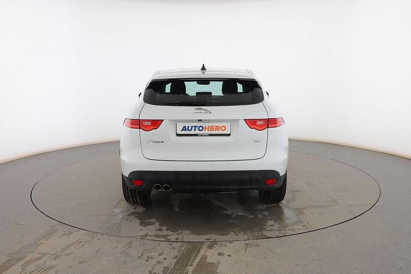 Usado Jaguar F-Pace Prestige 180 CV (132 kW) 2020 Blanco SUV