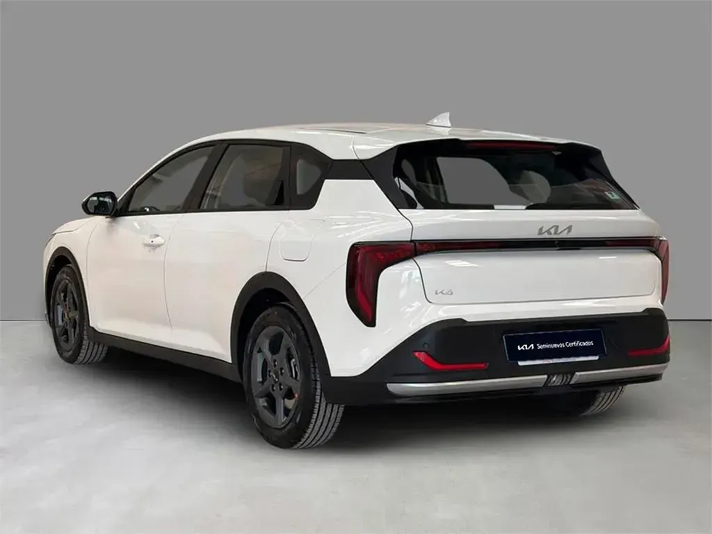 Nuevo Kia K4 115 CV (84 kW) 2026 Clear white (ud)