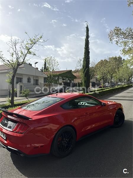 Käytetty Ford Mustang Fastback 314 HP (230 kW) 2019 Punainen Coupe - kaksiovinen