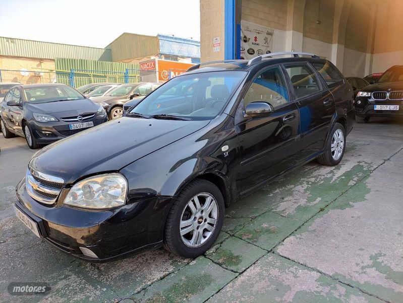 Usado Chevrolet Nubira SX 121 CV (88 kW) 2008 Negro Familiar