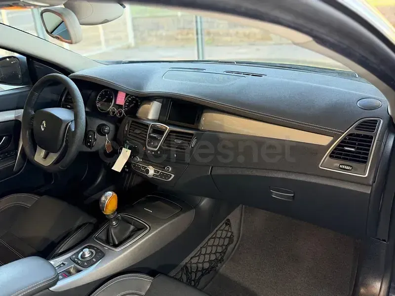 Usado Renault Laguna Coupé 150 CV (110 kW) 2012 Negro Coupe