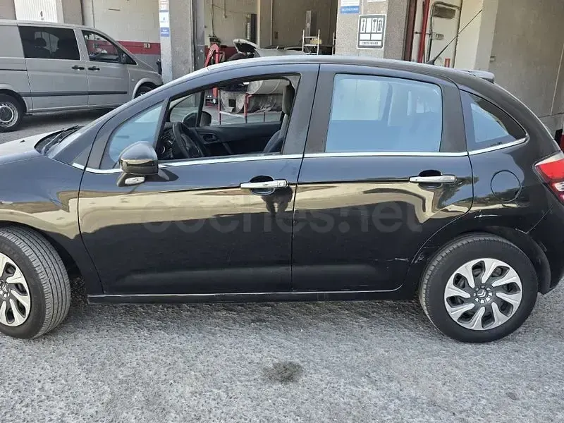 Usado Citroën C3 Attraction 68 CV (50 kW) 2015 Negro Berlina