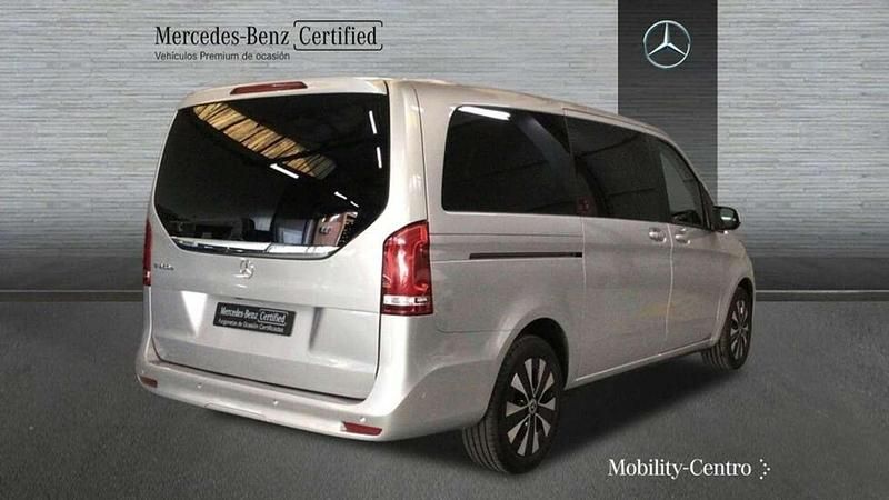 Usado Mercedes V250 192 CV (141 kW) 2023 Gris Monovolumen
