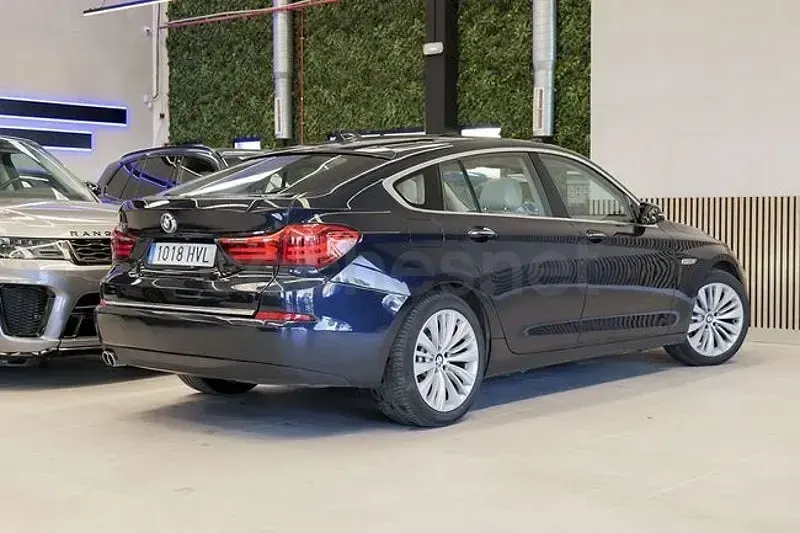 Usado BMW 520 Gran Turismo Comfort Edition 184 CV (135 kW) 2014 Azul Berlina