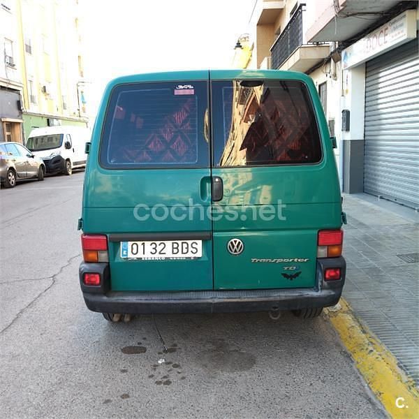 Usado VW Transporter 68 CV (50 kW) 2001 Verde Van