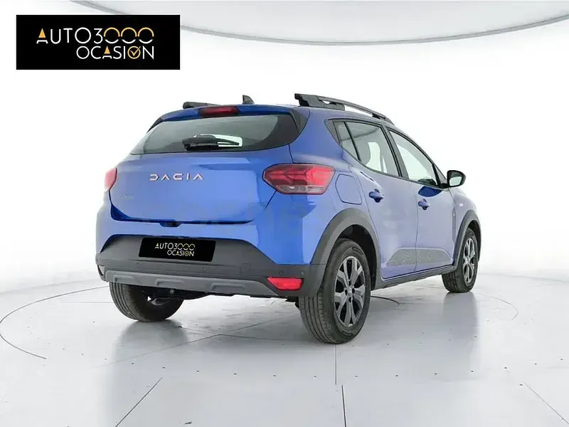 Usado Dacia Sandero Extreme 101 CV (74 kW) 2025 Azul Berlina