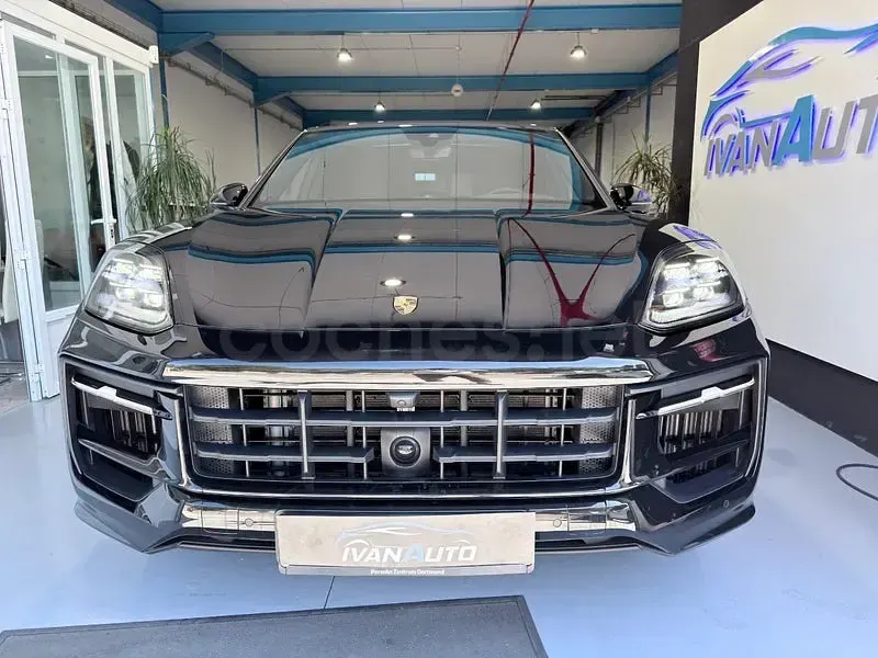 Usado Porsche Cayenne Black Edition 470 CV (345 kW) 2025 Negro SUV