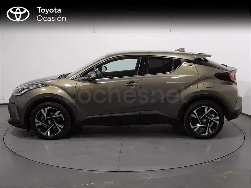 Usado Toyota C-HR Advance 122 CV (89 kW) 2022 Negro SUV