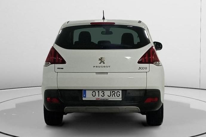 Usado Peugeot 3008 Style 131 CV (96 kW) 2016