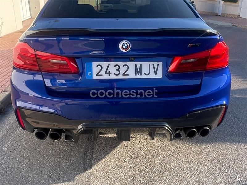 Usado BMW M5 Comfort Edition 560 CV (411 kW) 2018 Azul Berlina