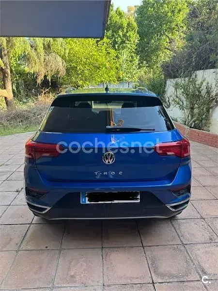 Usado VW T-Roc Advance 115 CV (84 kW) 2018 Azul SUV