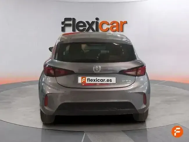 Usado MG MG3 116 CV (85 kW) 2025 Gris Utilitario