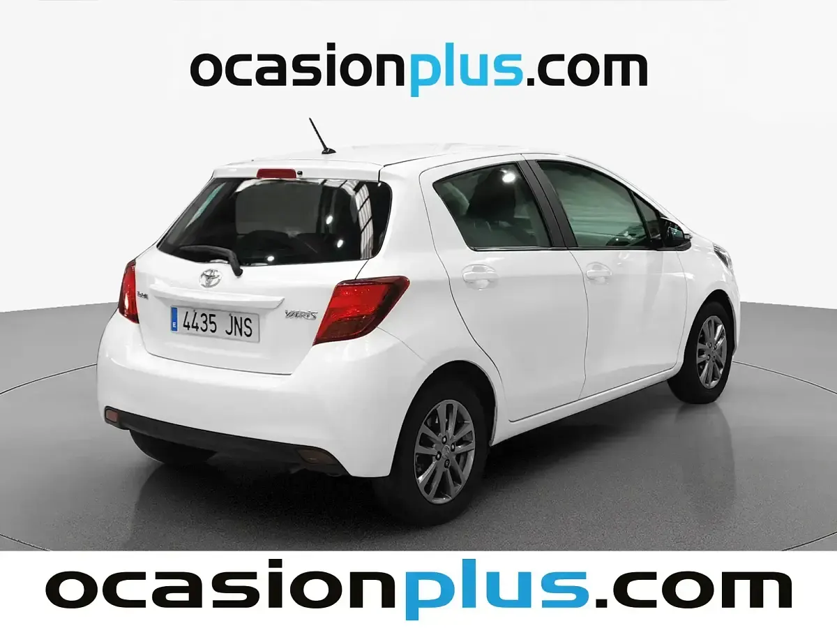 Usado Toyota Yaris City 69 CV (50 kW) 2016 Blanco