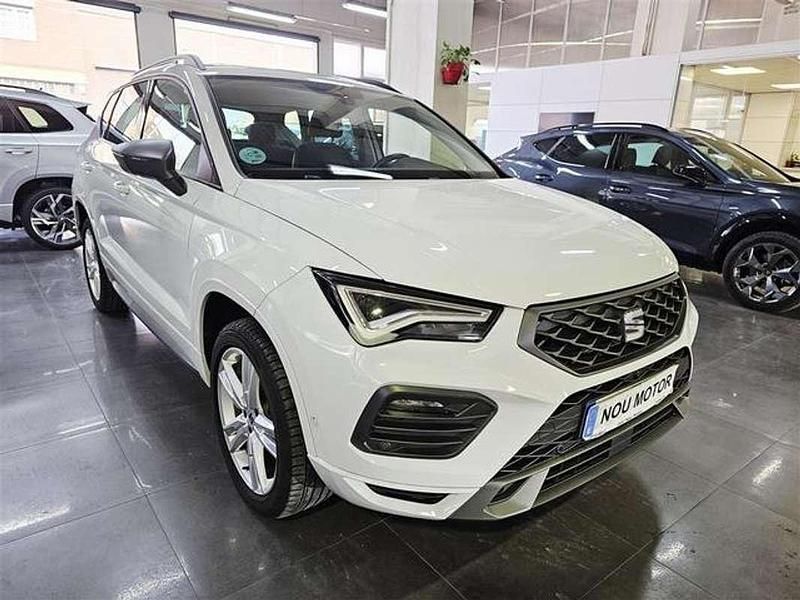 Usado Seat Ateca FR 150 CV (110 kW) 2024 Blanco SUV