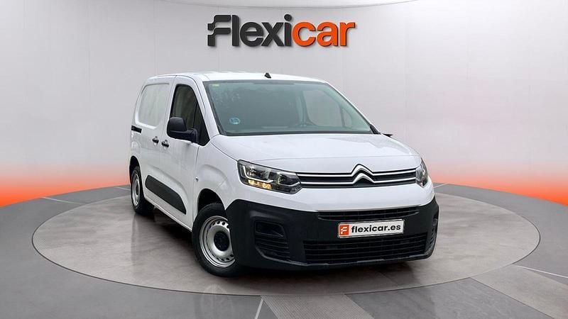 Usado Citroën Berlingo Live 75 CV (55 kW) 2019 Blanco Monovolumen