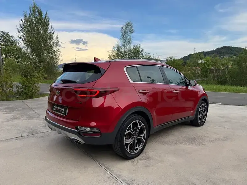 Usado Kia Sportage GT-Line 177 CV (130 kW) 2018 Granate SUV