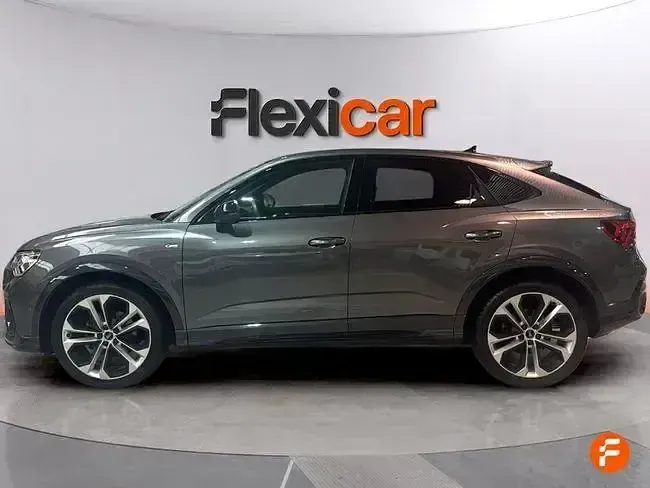Usado Audi Q3 150 CV (110 kW) 2022 Gris SUV