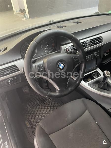 Gris / plata Usado 2008 BMW 320 Berlina | 1700 € - Imagen 1/1