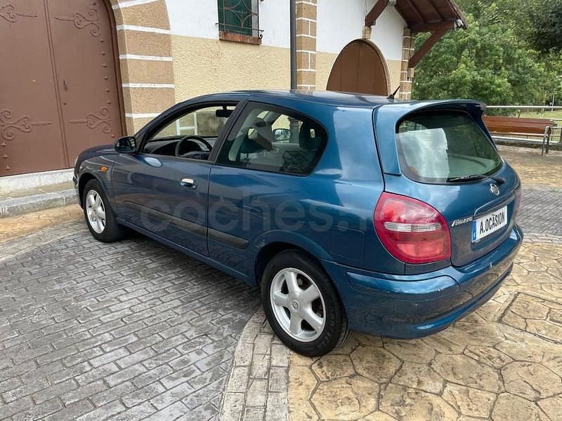 Occasion Nissan Almera Pack 98 ch (72 kW) 2002 Bleue Berline