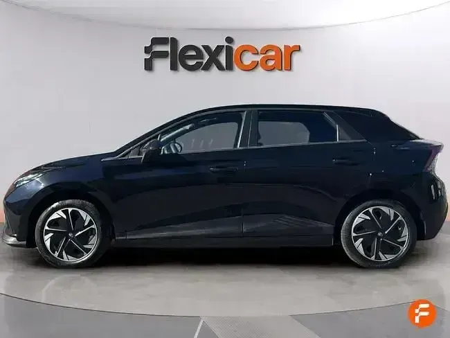 Usado MG MG5 EV 125 kW (170 CV) 2023 Negro Familiar