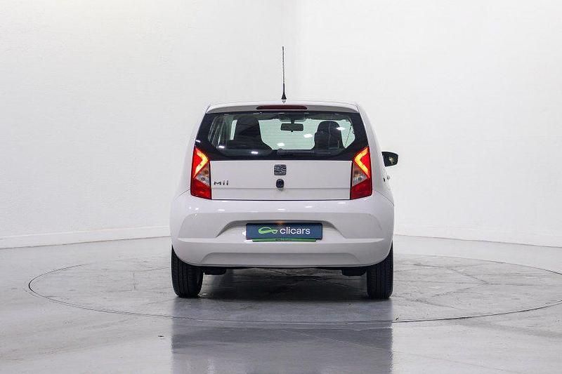 Usado Seat Mii Chic 75 CV (55 kW) 2016 Blanco Utilitario
