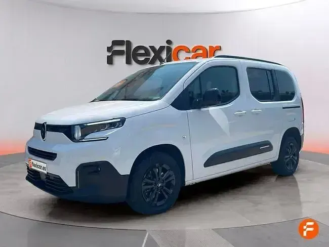 Usado Citroën Berlingo 102 CV (75 kW) 2024 Blanco Monovolumen