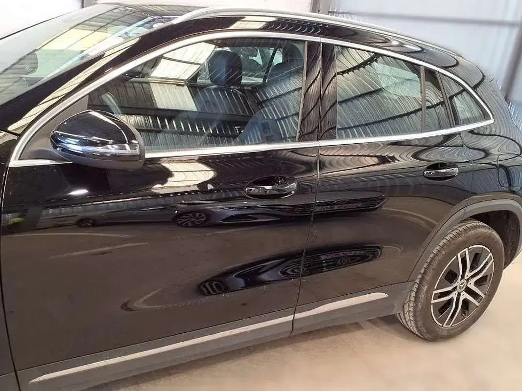 Usado Mercedes GLA200 150 CV (110 kW) 2023 SUV