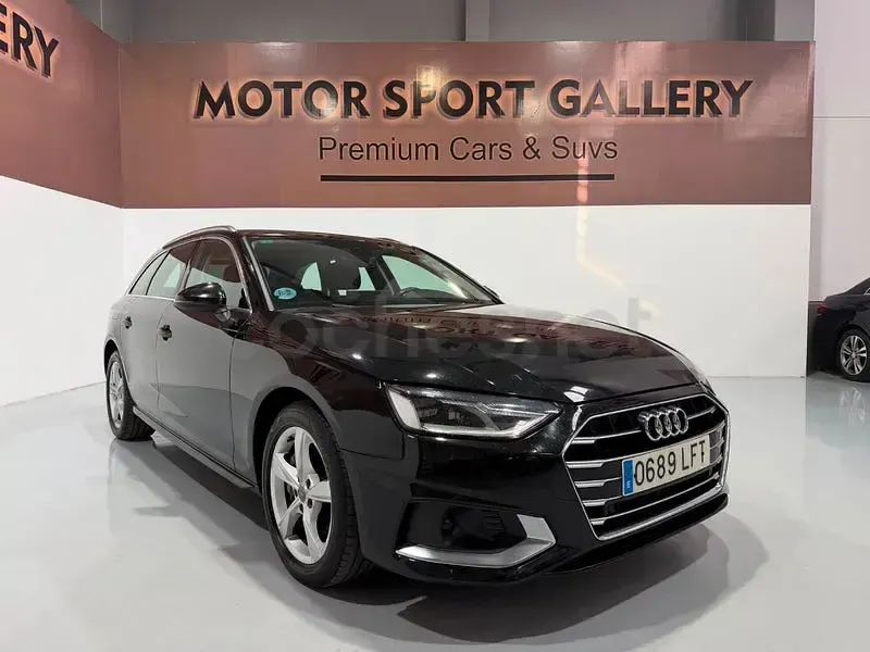 Usado Audi A4 Advanced Plus 190 CV (139 kW) 2020 Negro Familiar